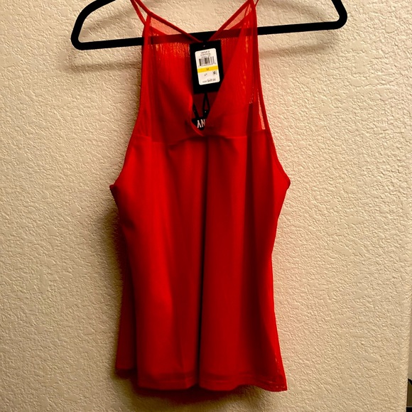 Stunning Red sleeveless top Size M DNKY. A must have for a cruise or vacation. - Picture 2 of 8